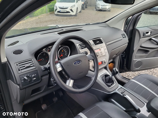 Ford Kuga 2.0 TDCi Titanium - 11