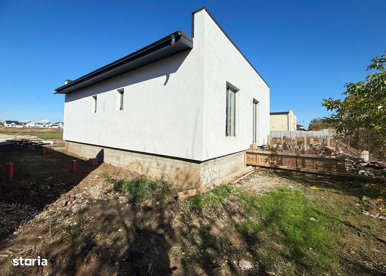 Vila Individuala / 4 Camere / 2 Bai / Teren 300 mp - Imagine principală: 2/3