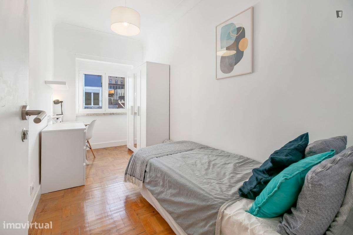 Quarto - localizado em Campolide Lisbon - Grande imagem: 4/10