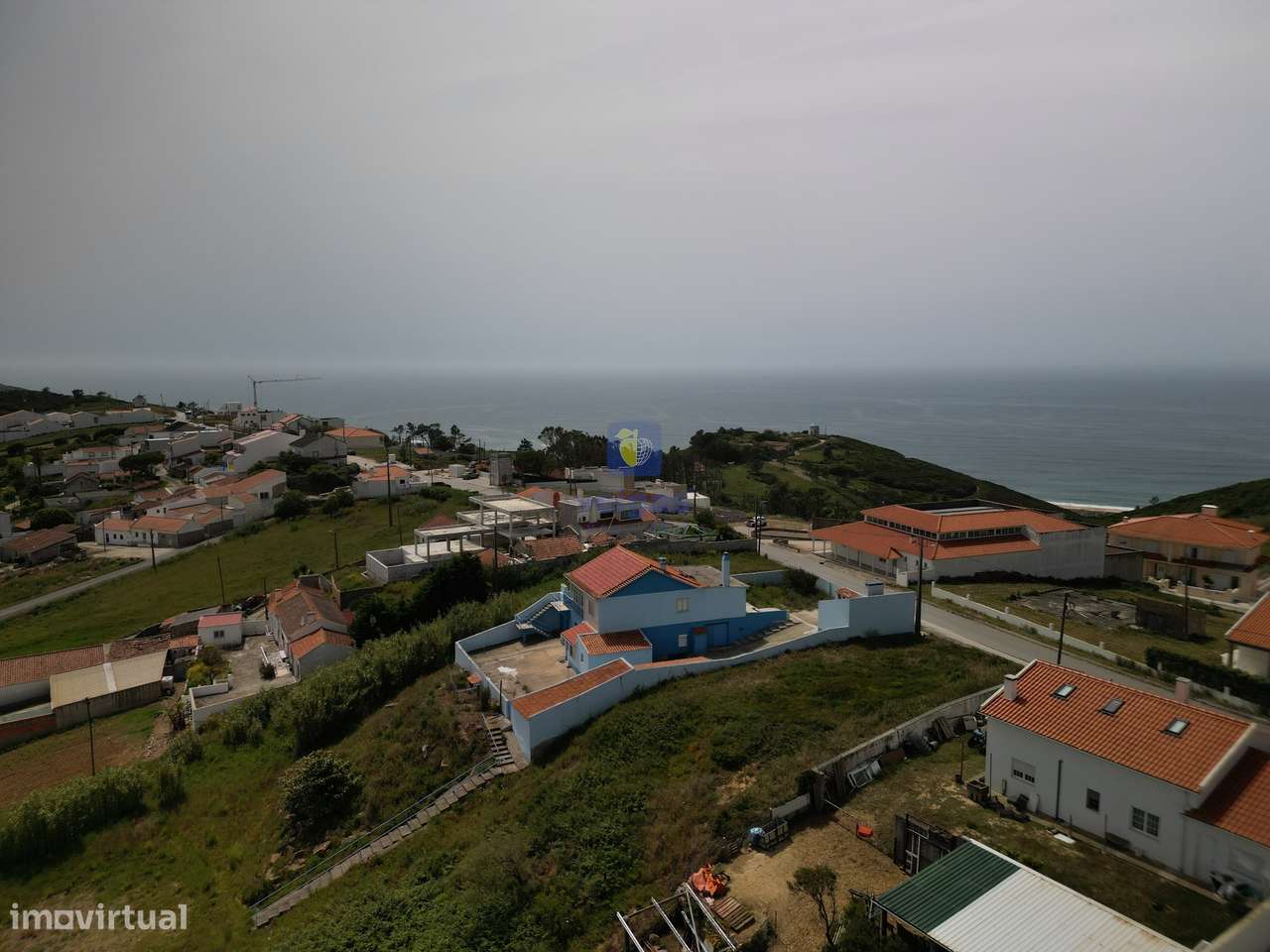 Terreno com Projeto  para Moradia T4 com Piscina – Serra da Pescaria,-7