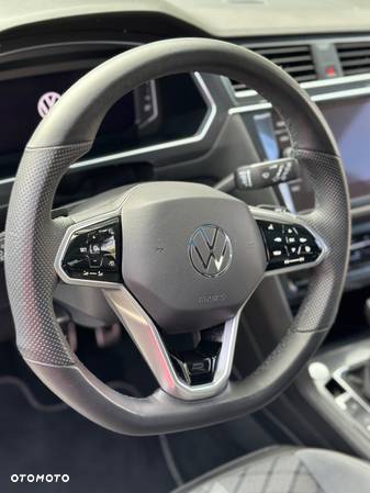 Volkswagen Tiguan 2.0 TDI SCR 4MOTION DSG R-Line - 2