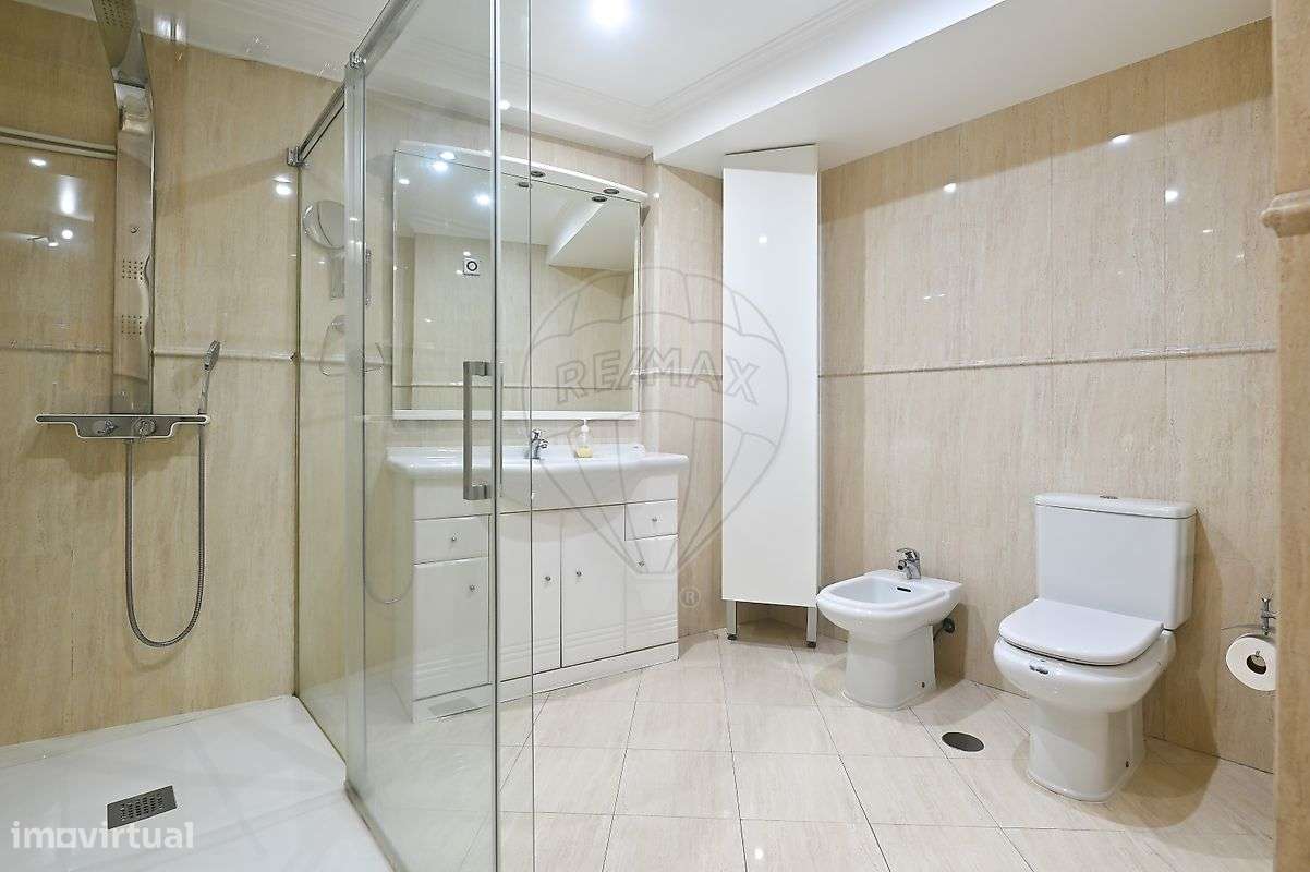 Apartamento T4 para venda-18