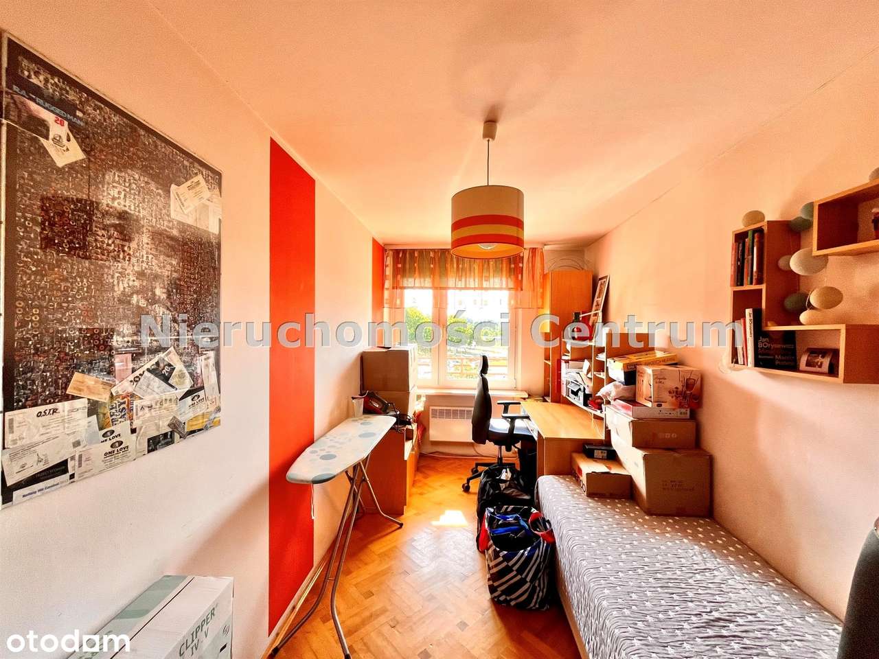 TRZYPOKOJOWY APARTAMENT Z DUZYM BALKONEM NA PODZAMCZU-7