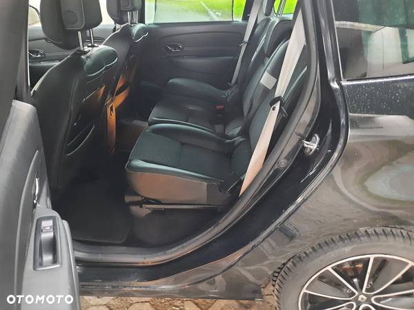 Renault Grand Scenic ENERGY TCe 115 Bose Edition - 4