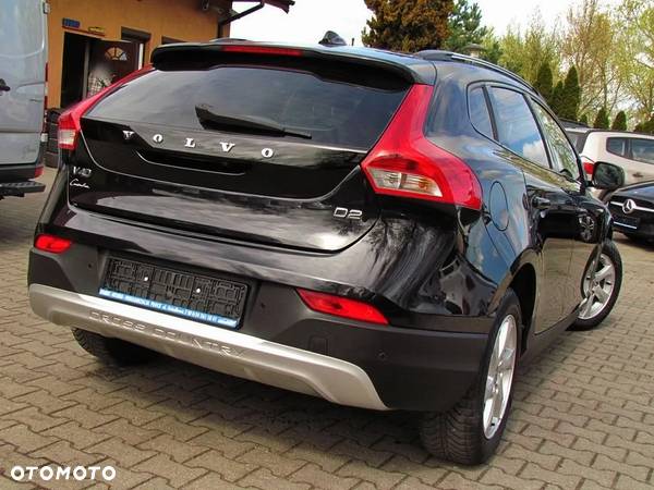 Volvo V40 CC D2 Momentum - 6