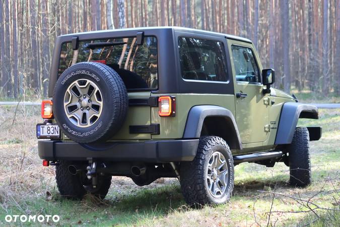 Jeep Wrangler - 24