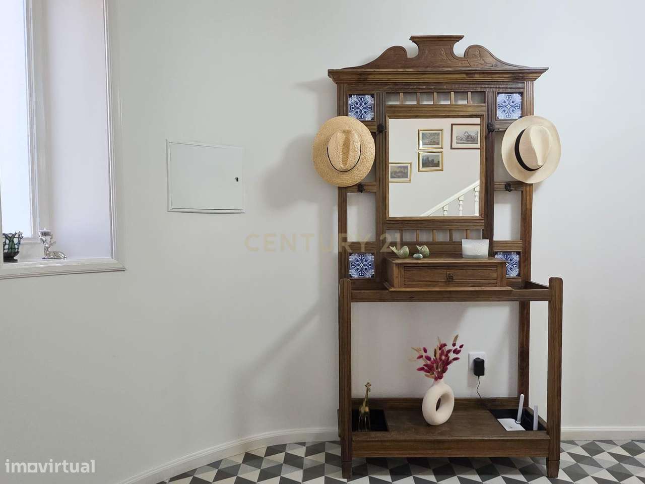 Moradia situada em Beire / Paredes-22