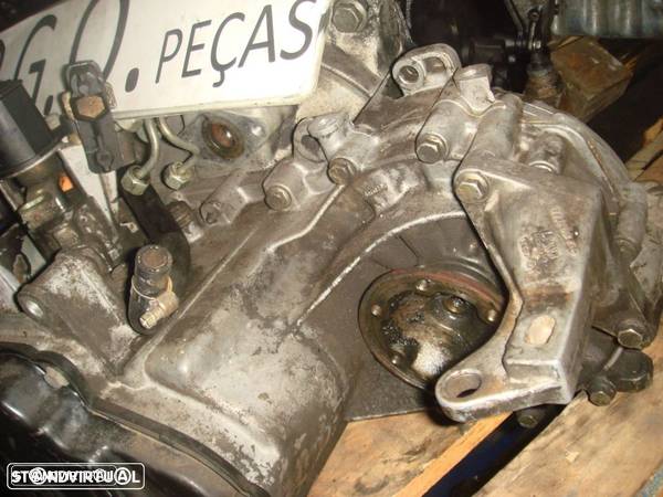 Motor Volkswagen Passat 1.6 TD - 3