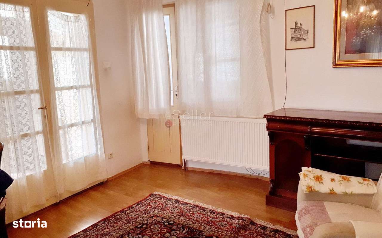 Casa cu curte individuala - Imagine principală: 3/10