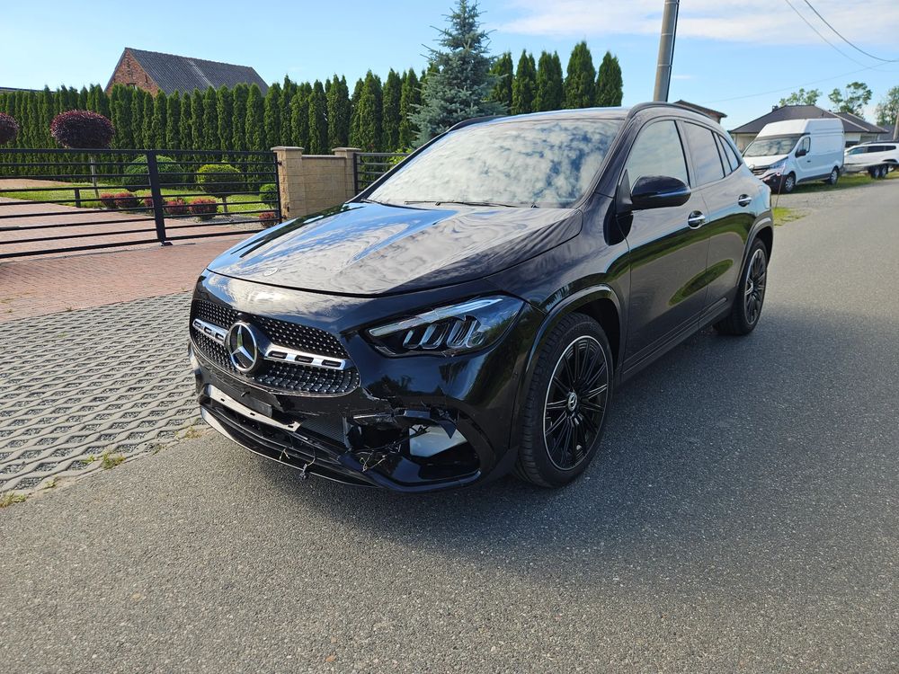 Mercedes-Benz GLA 200 d 8G-DCT AMG Line 2025