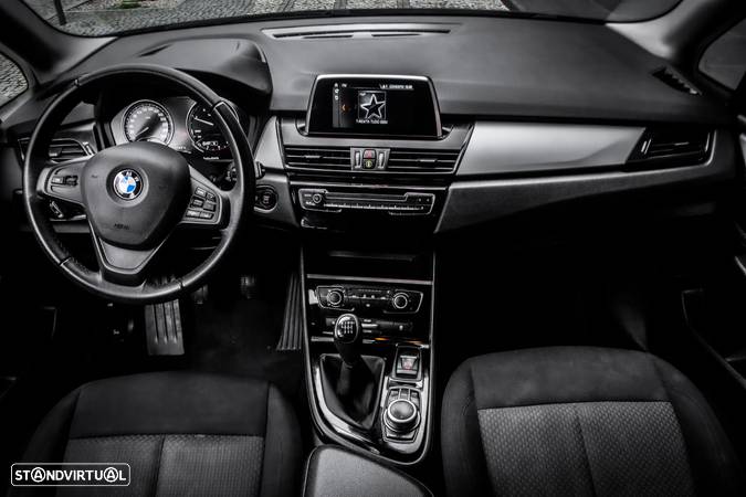 BMW 216 Active Tourer d Advantage - 38