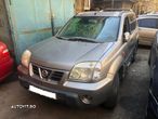 Dezmembrez Nissan X TRAIL 2003 2.0 benzina - 3