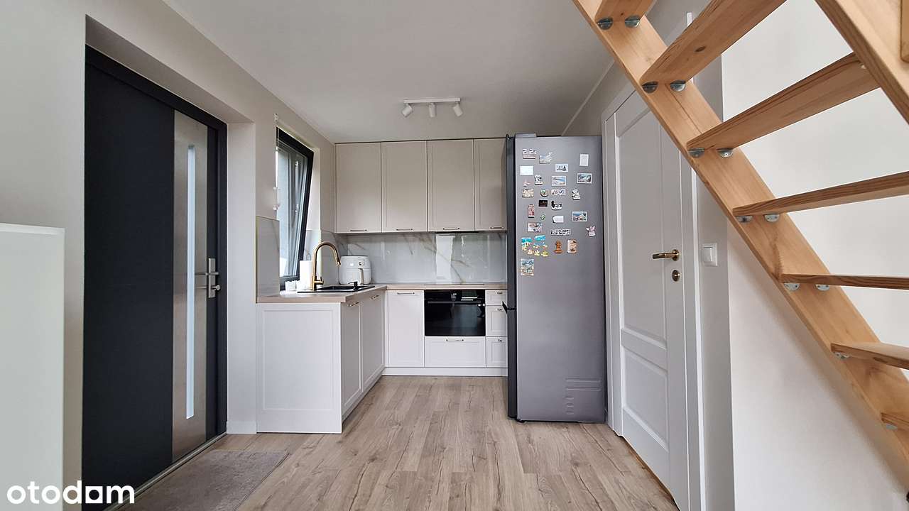 Prawo do działki ROD z przepięknym nowym domem!-8