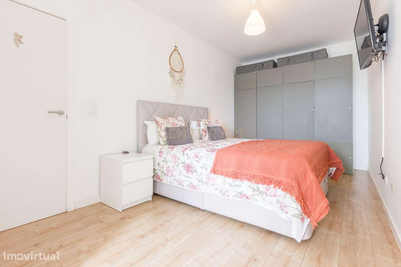 Apartamento T2 | Casquilhos - Barreiro-10