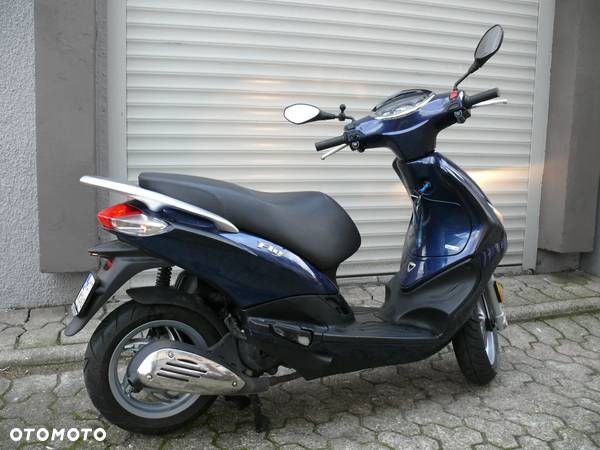 Piaggio FLY - 6