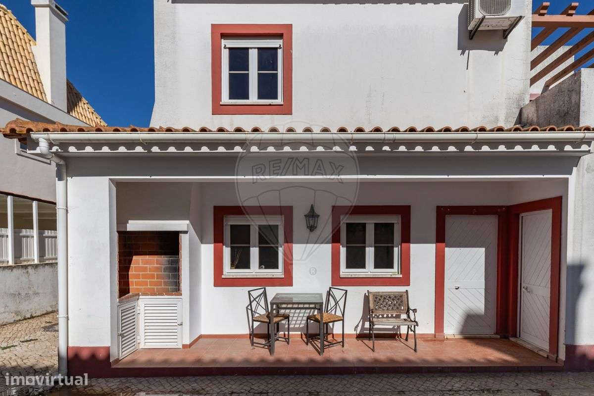 Moradia T4 para venda-33