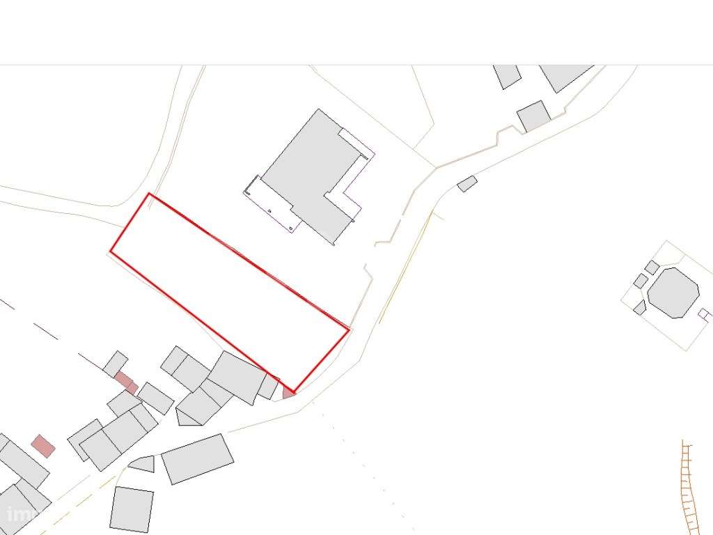 Terreno Urbano com 850m2 de área-11