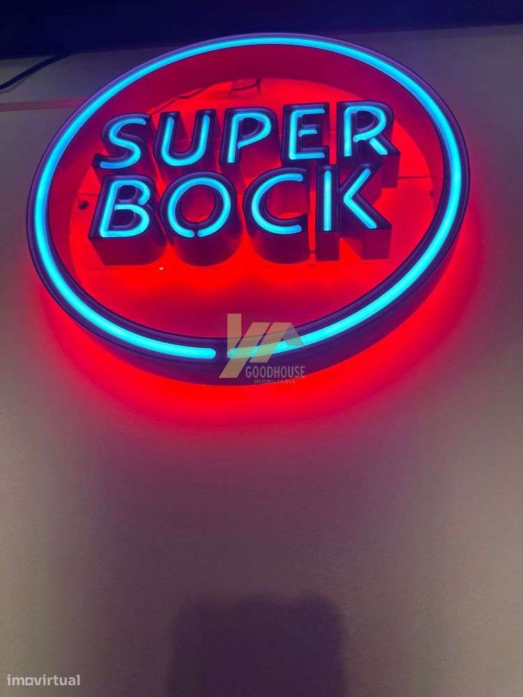 Bar completamente equipado - Grande imagem: 2/11