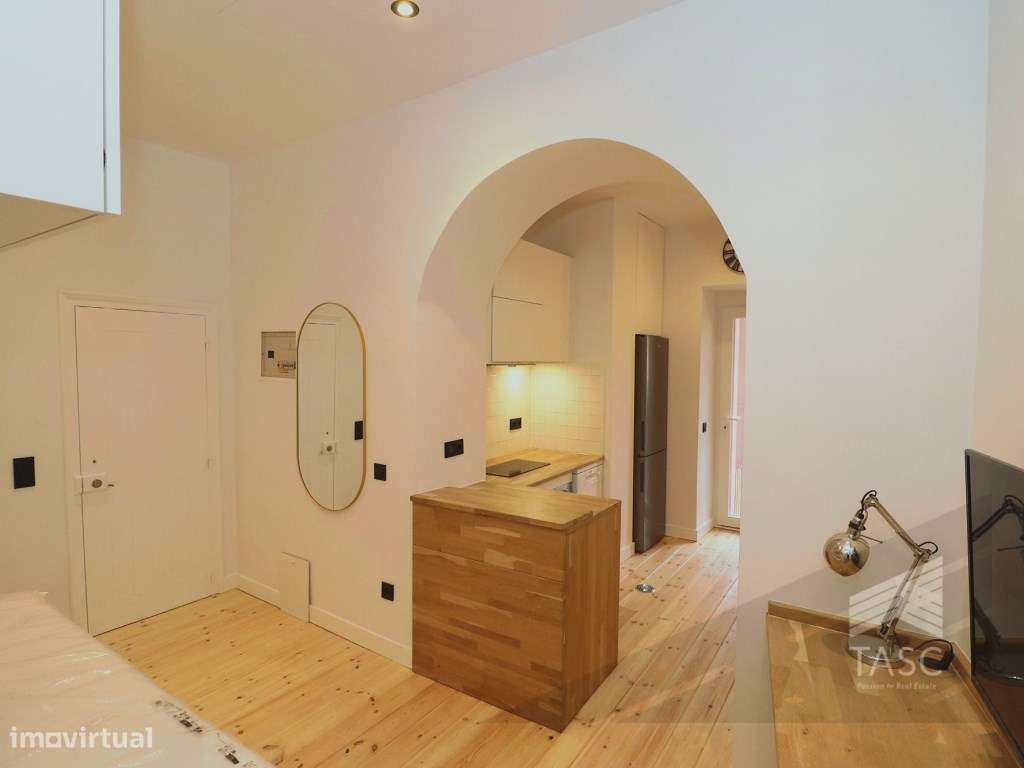 Apartamento T0 na Graça - Grande imagem: 4/22