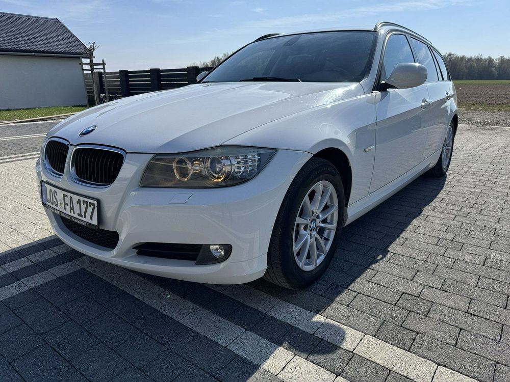BMW 3 Series E90/E91/E92/E93 2010