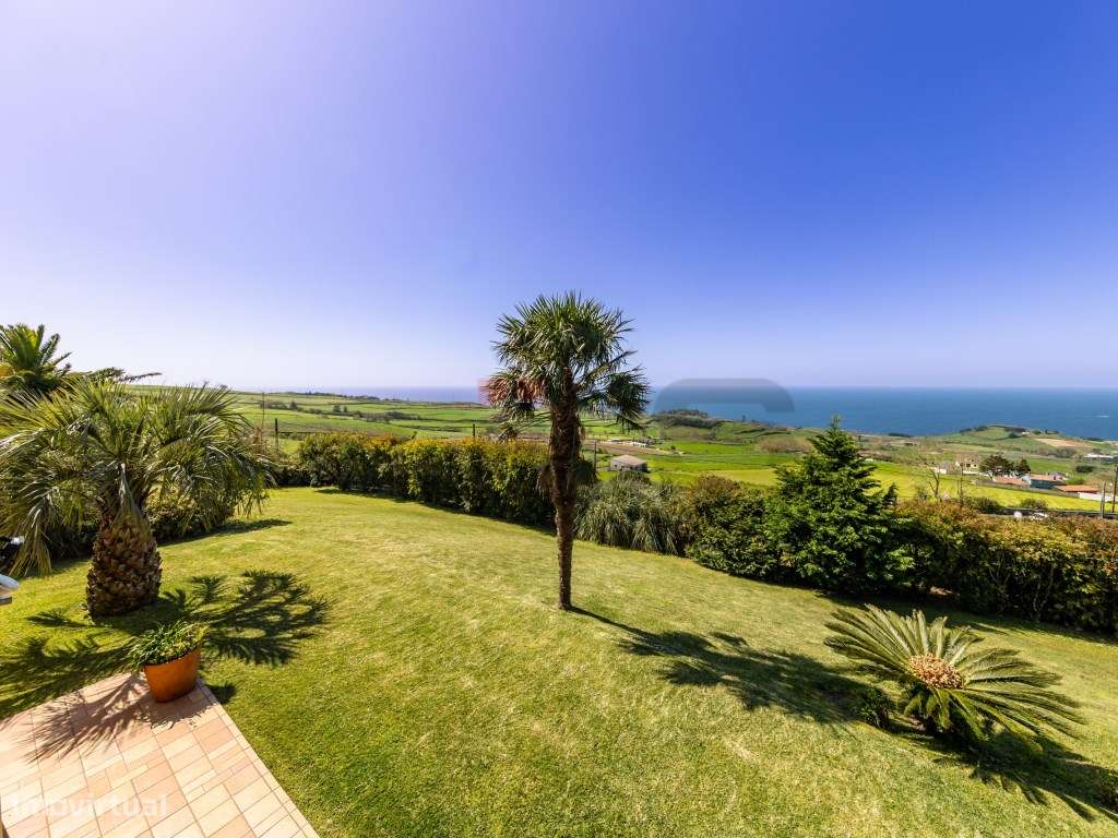 Refúgio Exclusivo com Vista Panorâmica Sobre o Atlântico - Costa Su...-43