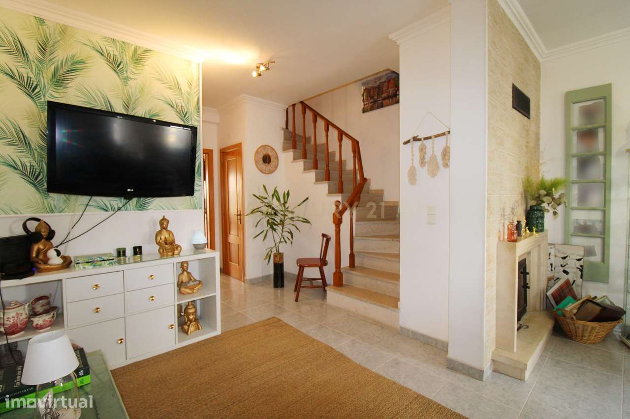 Moradia T3 com sótão. Vista Panorâmica em Localização Privilegiada (Qu - Grande imagem: 4/26