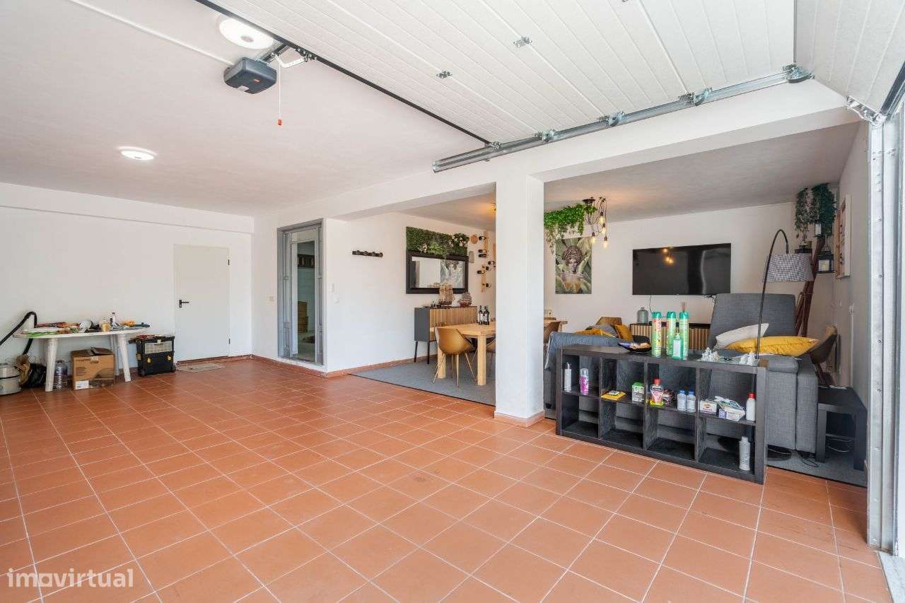 Moradia T5 Remodelada - Condomínio da Fonte Seca-51