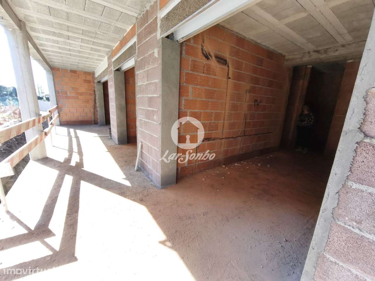 Apartamento em condomínio fechado Barcelos-30