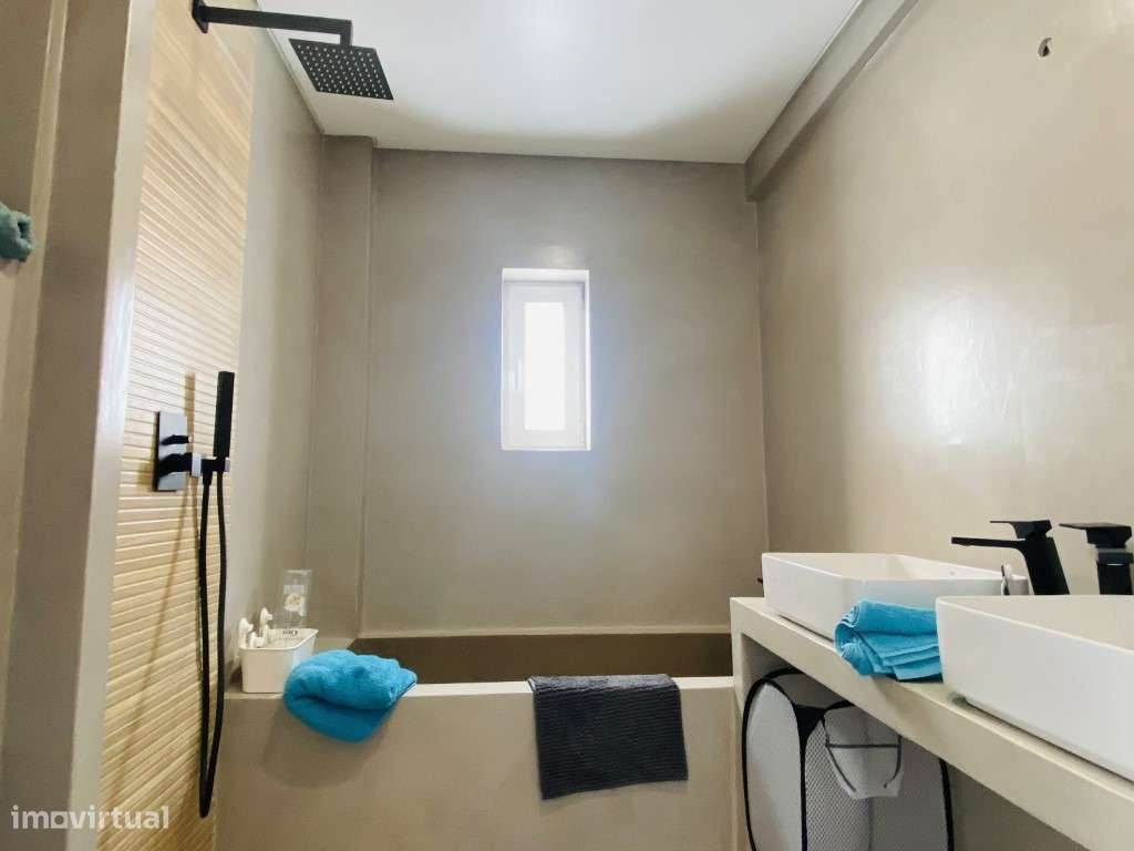 Moradia T3 com Piscina em Sesimbra-24