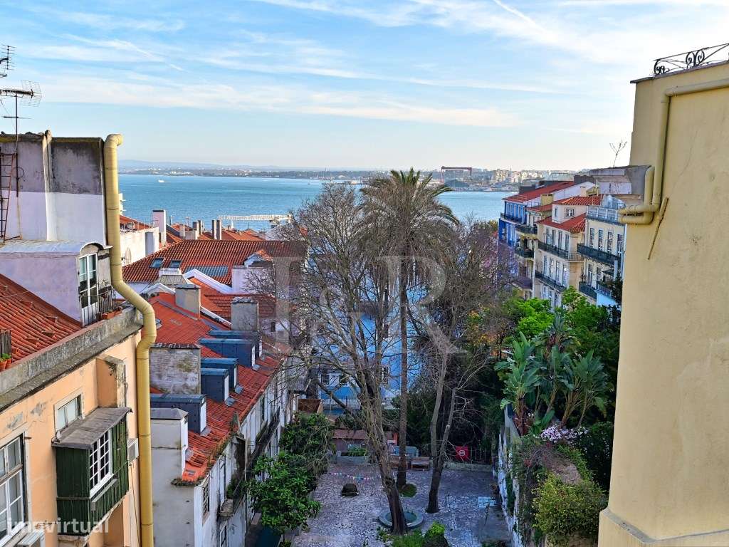 Apartamento T2 com varanda e vista rio no Chiado, Lisboa - Grande imagem: 5/22