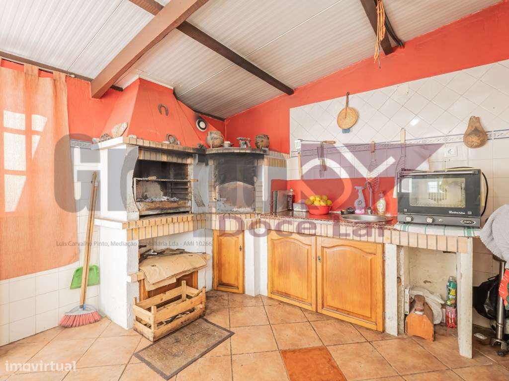 Moradia Isolada T5 com Garagem e anexo em Quinta do Conde-11