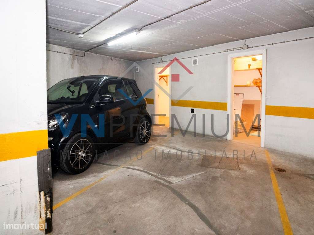 Belíssimo apartamento totalmente remodelado com materiais topo de gama-54