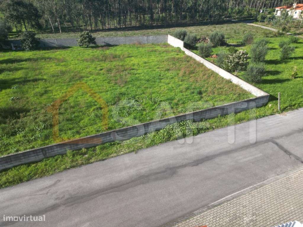 Terreno plano, quadrangular para construção - Grande imagem: 5/20