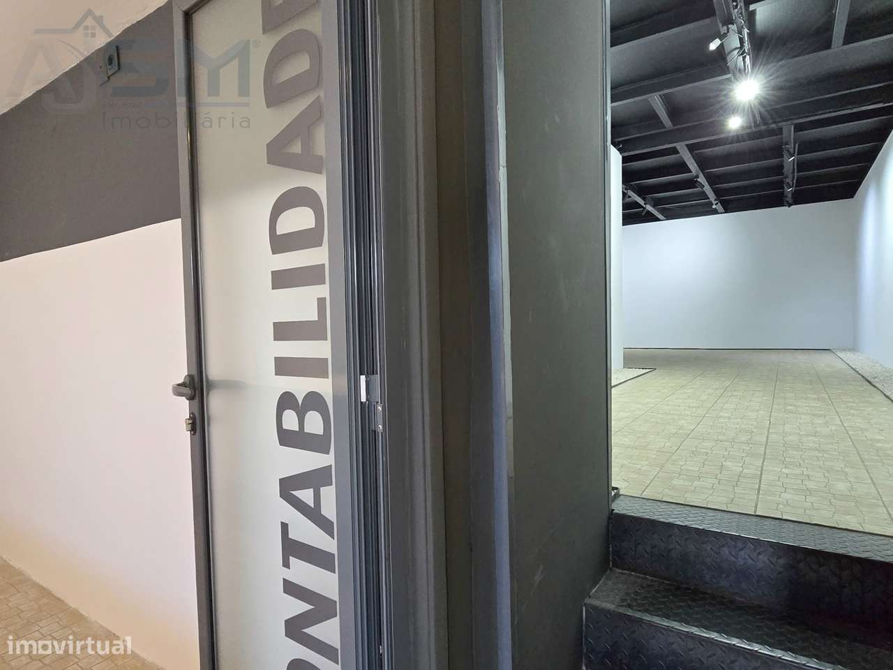 Armazém com 500 m² em São Marcos – Espaço e Versatilidade-26