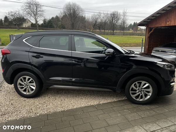 Hyundai Tucson - 4