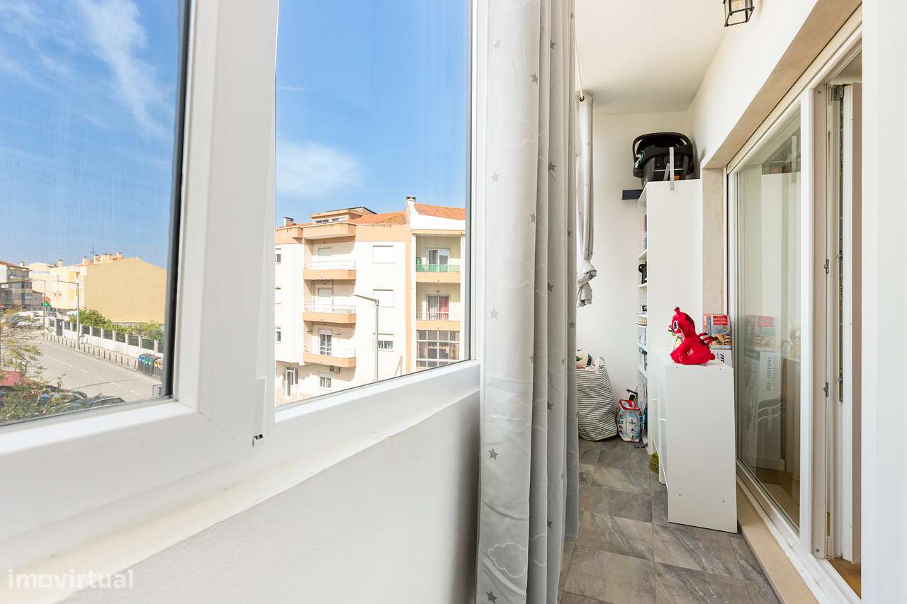 Apartamento T2, Paio Pires-11