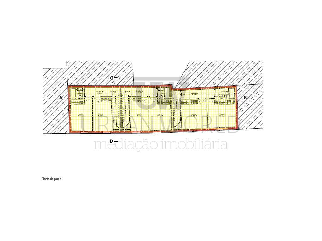 Prédio C/ Projeto em Aprovação - 3 Moradias - Lousa, Loures-9
