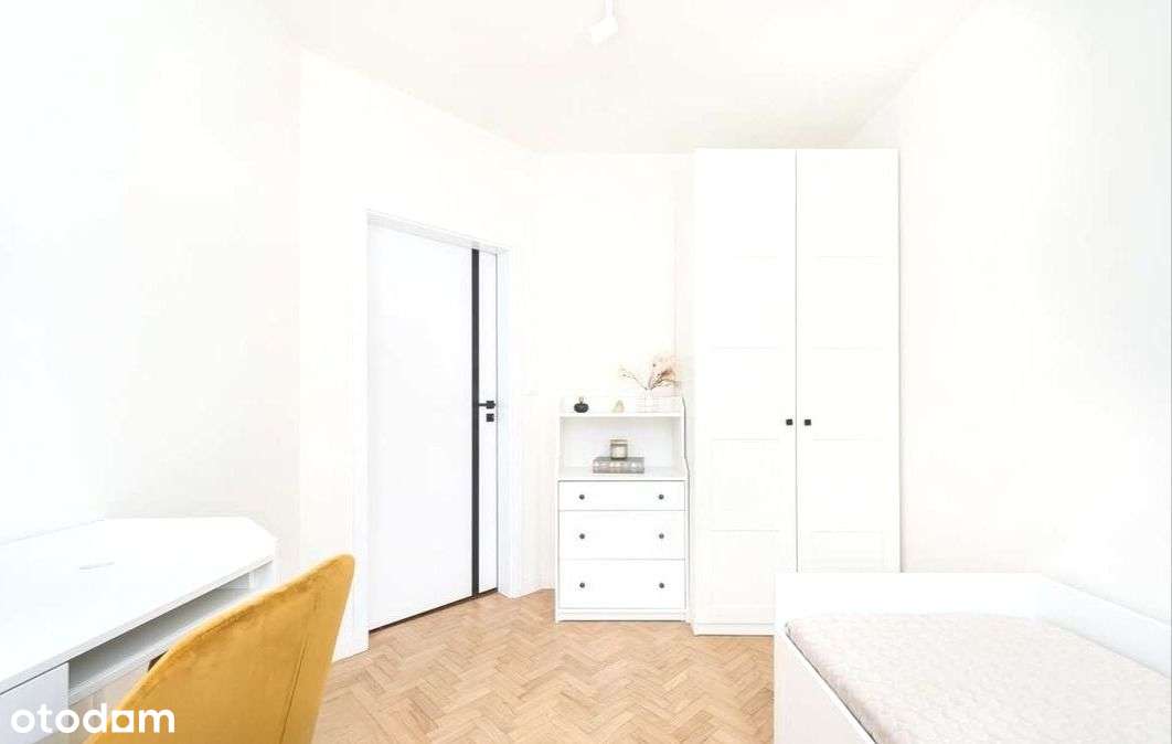 jasne | 2 pok + kuchnia | miejsce postojowe-0