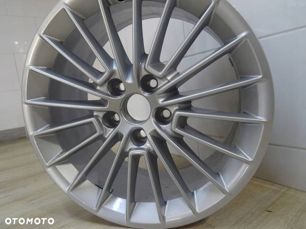 FELGA AUDI A3 J 17 8Y0601025B 8,0x17 ET46 8Y0 - 5