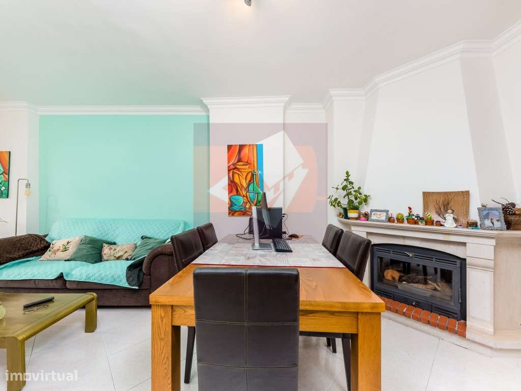 Apartamento T2 com parqueamento e arrecadação em Algueirão - Grande imagem: 5/32