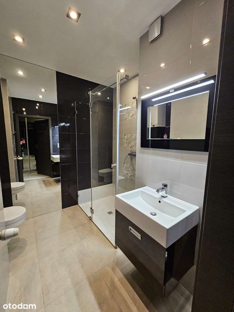 3 pokojowe mieszkanie z ogródkiem i tarasem w szeregowcu-6