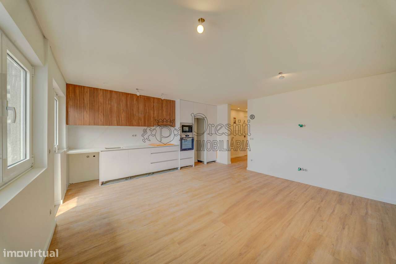 Apartamento T3 Remodelado na Cidade-5