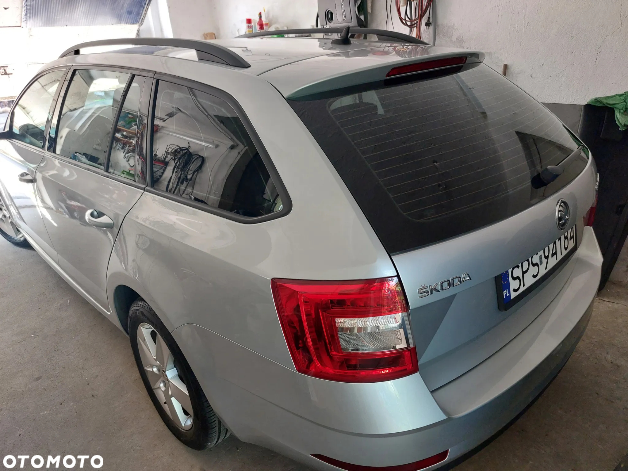 Skoda Octavia 2.0 TDI Ambition DSG - 13