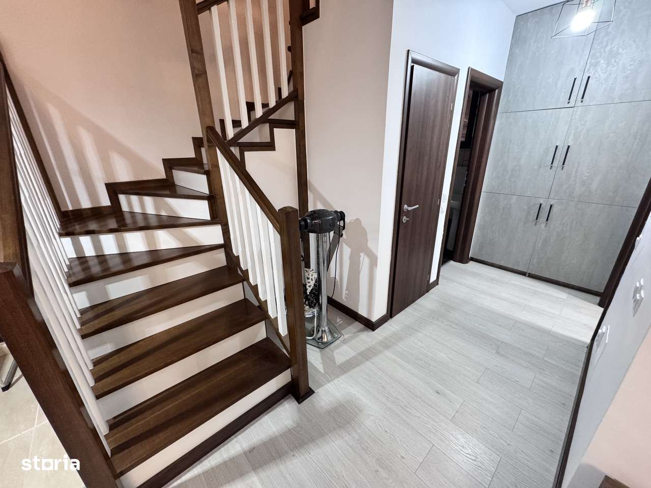 Casa mobilata-utilata. Complex securizat.Pozitie buna 250m de Campus - Imagine principală: 5/20