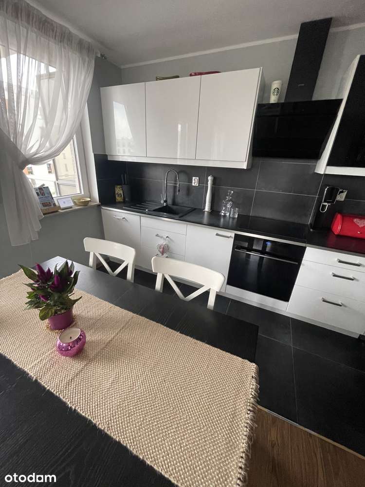 Bezpośrednio nowoczesne mieszkanie 2-pokojowe, gotowe do zamieszkania!