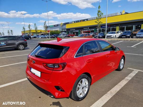 Kia Ceed 1.4 T-GDI 7DCT Star - 4