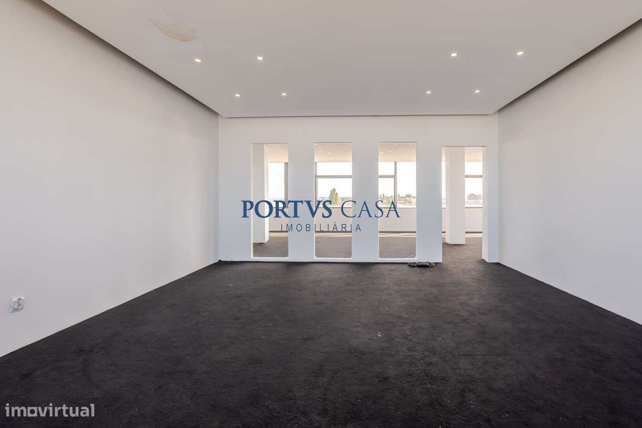 Escritório 309 m² com 456 m² de terraços e 206 m² de parqueamento-9