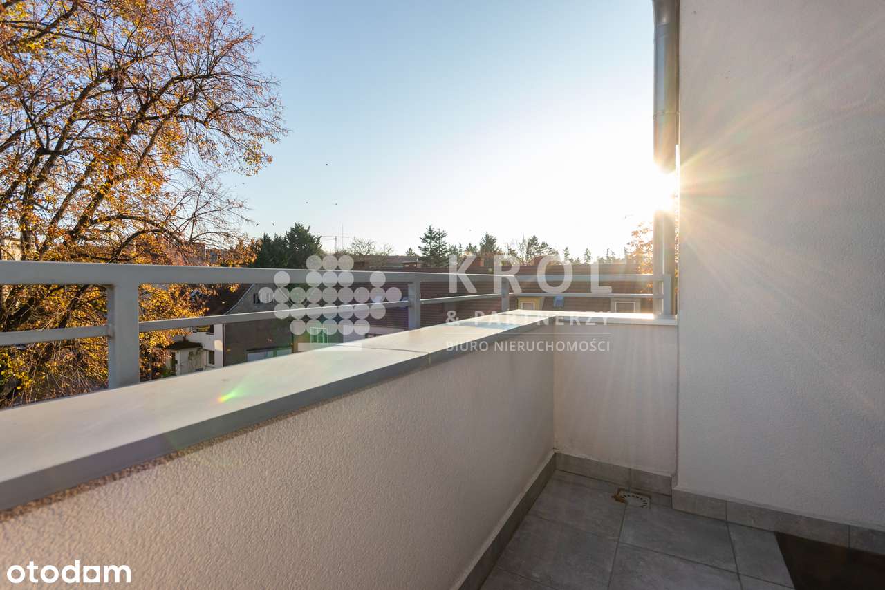 OKAZJA! 4 pokojowe mieszkanie do aranżacji w Śródmieściu!-11