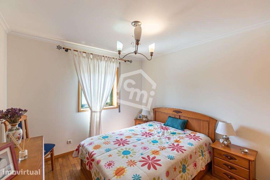 Moradia Duplex T3 - com Terraço - Águas Santas - Maia-17