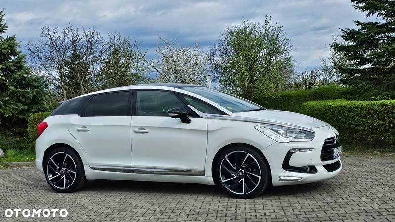 Citroën DS5 2.0 HDi SoChic - 4